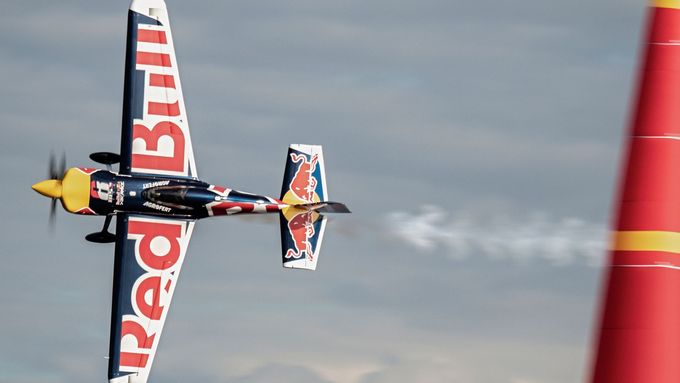 Martin Šonka v závodě Red Bull Air Race v Kazani 2019