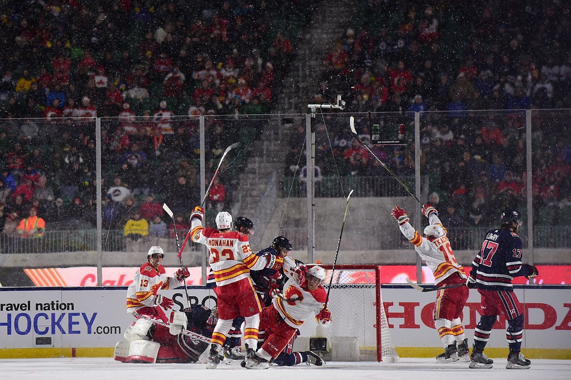 NHL 2019/2020, Heritage Classic, Calgary Flames - Winnipeg Jets