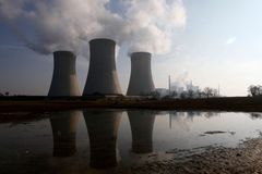 Dukovany zastaví kvůli údržbě už druhý reaktor