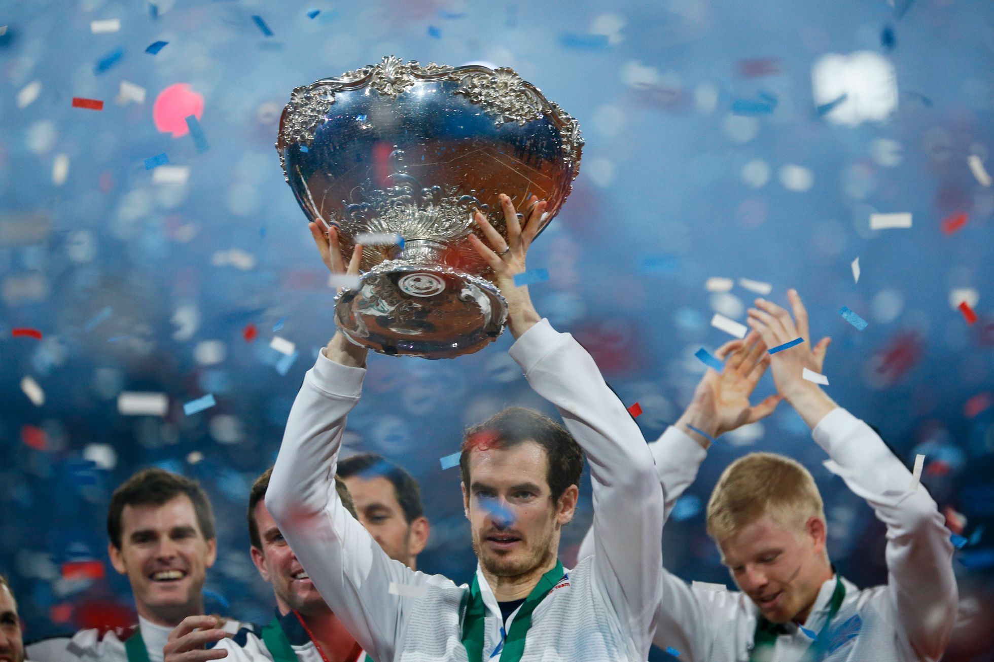 Men's Singles - Great Britain's Andy Murray celebrates with the trophy after winning the Davis Cup