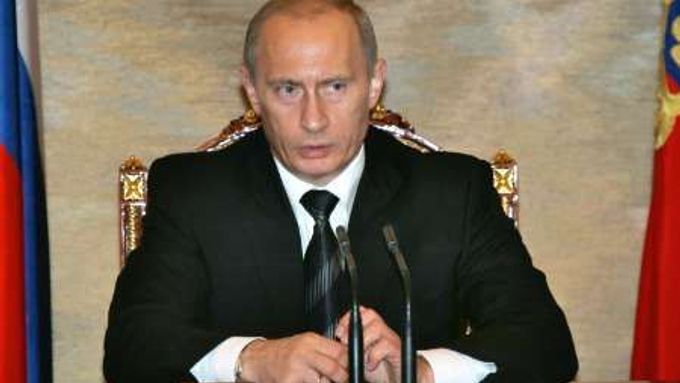 Ruský prezident Vladimir Putin dokázal dostat ruskou ropu až ke Středozemnímu moři