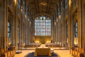 Gotická nádhera pro 800 hostů. Podívejte se, kde si princ Harry a Meghan Markleová řeknou své "ano"