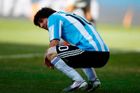 VIDEO Messiho vypískali fandové. Skrýval před nimi slzy