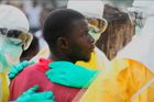 V Guineji bylo zraněno 21 lidí při protestech kvůli ebole