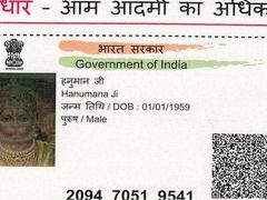 Hanumanův průkaz totožnosti.