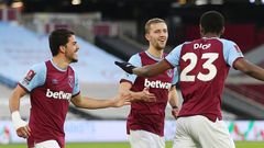 FA Cup - Fourth Round - West Ham United v Doncaster Rovers