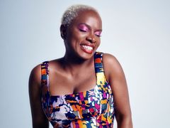 Angélique Kidjo představí vlastní pojetí slavného alba kapely Talking Heads.