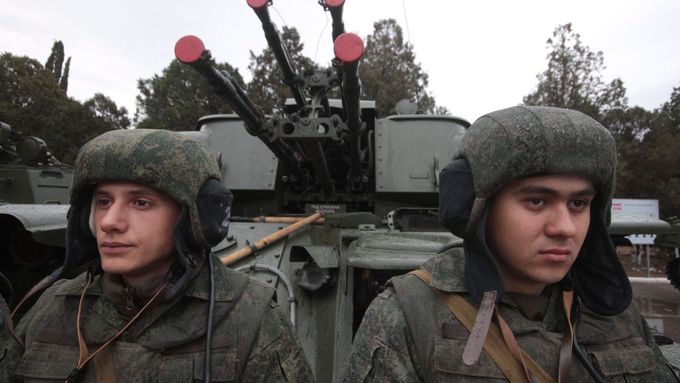 Příslušníci ruské armády v Sevastopolu na Krymu.