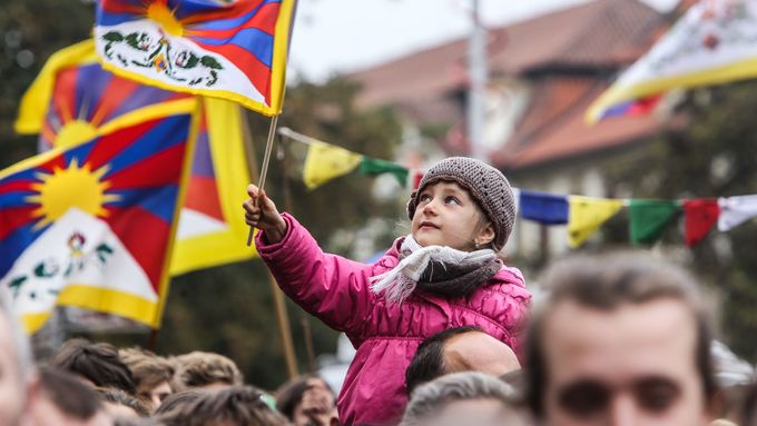 Vítání dalajlámy v Praze