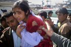 Taliban zaútočil na dívčí školu. Umírali i Američané
