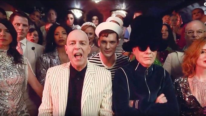 Singl Monkey Business z posledního alba Pet Shop Boys.