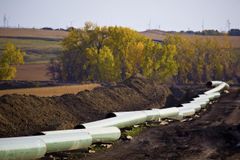 Obama zamítl ropovod Keystone napříč Spojenými státy, kanadská ropa je podle něj "špinavá"