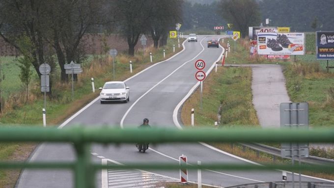Dočasné ukončení D11 před Hradcem Králové.
