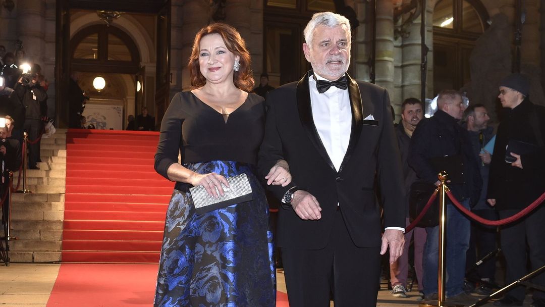 Zlata Adamovská a Petr Štěpánek.