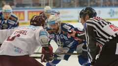 Sparta už není favorit, Pöpperleho bych nestřídal, říká Holeček. Historie mluví pro Kometu