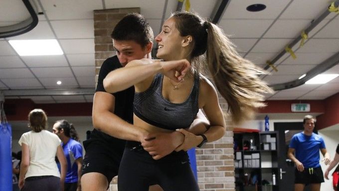 Trénink krav maga ve středisku v izraelském Tel Avivu