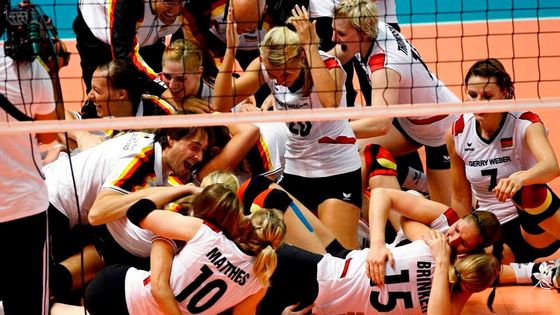 FOTO O titul na ME si zahrají krásné Srbky a přemožitelky Češek