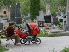 Klid na hřbitově, u kterého bydlel Zdeněk Svěrák