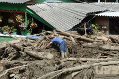 Při sesuvu půdy v Kolumbii zemřelo nejméně 61 lidí