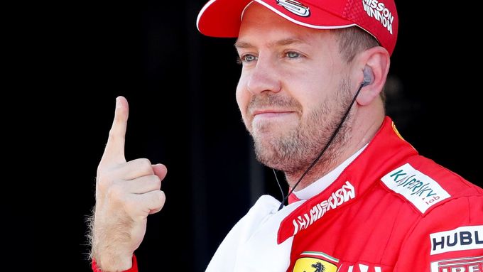 Sebastian Vettel slaví vítězství v kvalifikaci na VC Japonska 2019