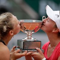 Krejčíková, Siniaková Barbora Krejčíková a Kateřina Siniaková