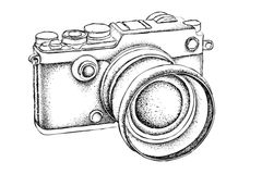 Nikon chystá špičkovou bezzrcadlovku, nynější objektivy na ni bez redukce nepůjdou, píší weby