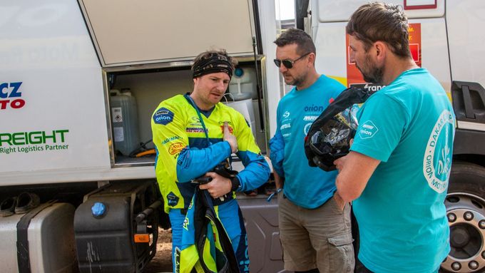 Martin Michek na vyšetření po nehodě při Rallye Dakar 2022
