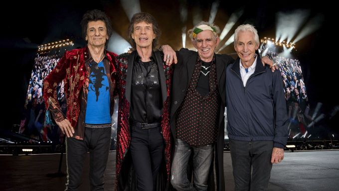Skupině Rolling Stones bude v době konání koncertu dohromady 296 let. Mick Jagger krátce před koncertem oslaví 75. narozeniny.