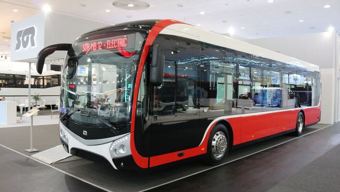 Prototyp nového autobusu se za měsíc ukáže i v Praze.