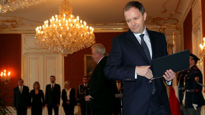 Prezident Zeman se ještě chce sejít s končícím ministrem školství Marcelem Chládkem