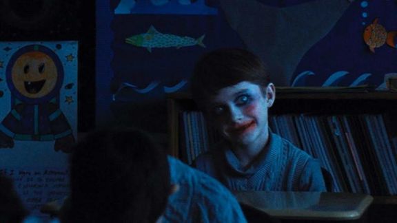 Americký herec a filmař Zach Cregger, který bude v Praze připravovat restart Resident Evilu, na sebe letos upozornil skvěle hodnoceným hororem Hodina zmizení.