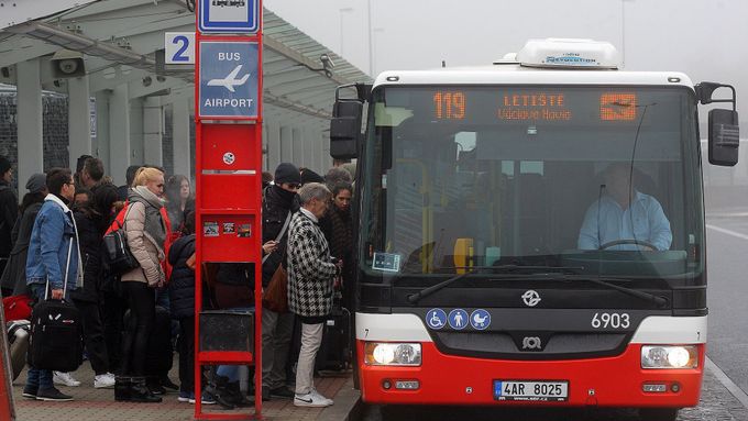 Praha poprvé pustí autobus do tunelu. Spojí Smíchov s Dejvicemi