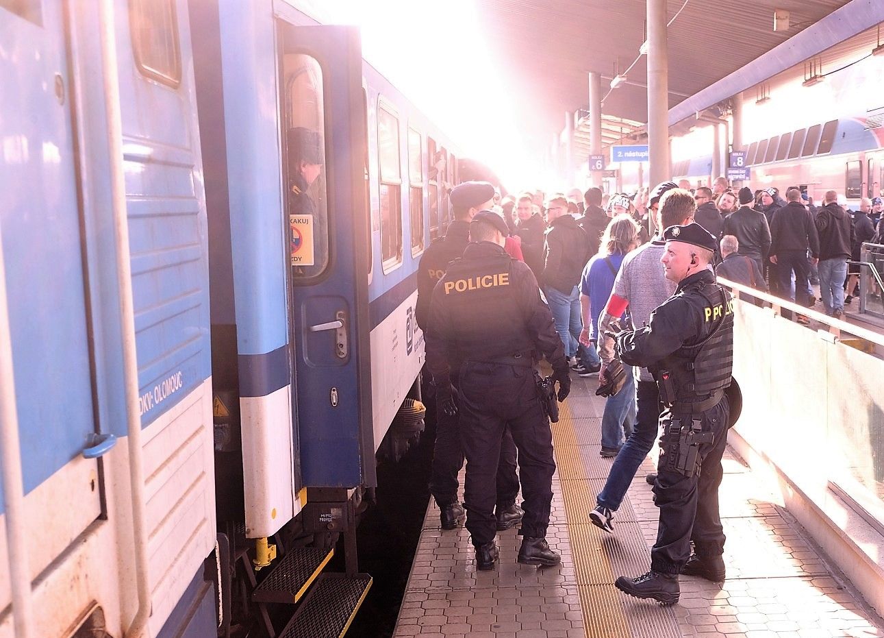 Fanoušci Baníku na cestě do Opavy, Opava – Baník, 15. kolo, 2018