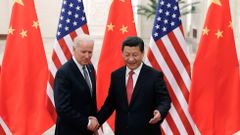 Joe Biden a Si Ťin-pching na snímku z roku 2013.
