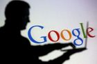Zisk majitele Googlu kvůli pokutě z EU klesl o 28 % na 78 miliard korun. Bez ní by zisk vzrostl