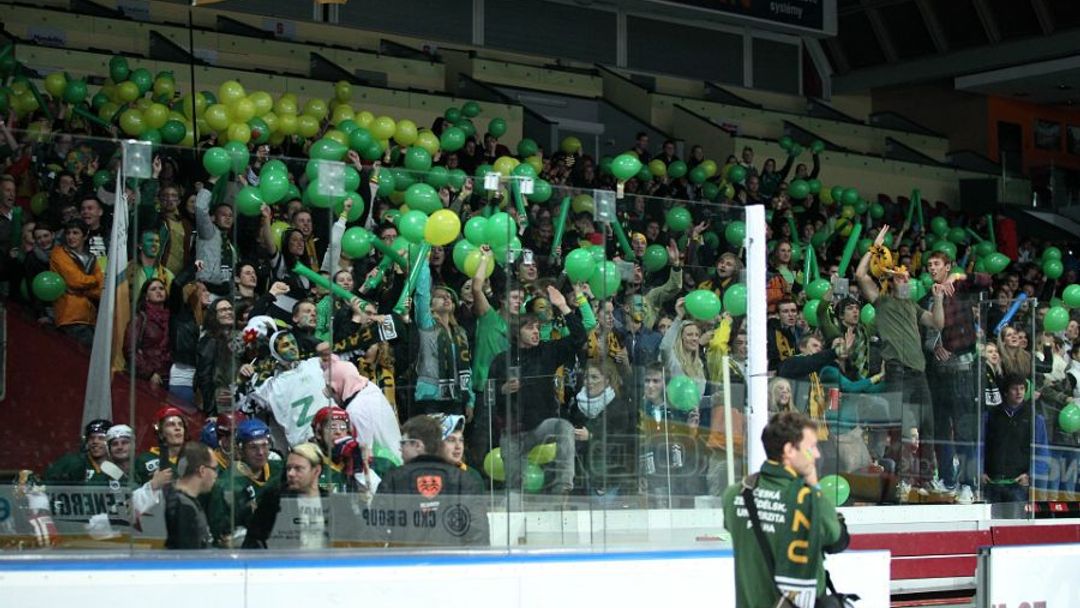Hokejová bitva: Která škola ovládne akademický led?