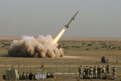 Archív: Írán chtěl koupit jadernou bombu v Pákistánu