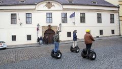 Zákas segwayů v Praze