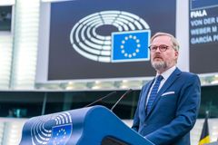 Vláda zvažuje půjčku od Evropské komise. Peníze by šly na snížení závislosti na Rusku