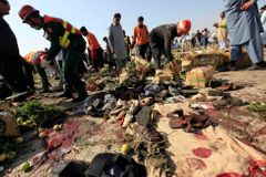 Při náletech v Pákistánu zahynulo 60 ozbrojenců s velitelem