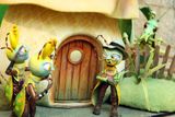 Na televizní obrazovku se "Broučci" dostali v devadesátých letech v režii animátorky Vlasty Pospíšilové.
