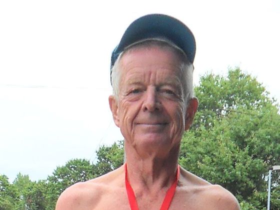Vizitka Ivana Tomka 74letý Maratonec Ivan Tomek -.detail