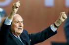 Blatter: Nejsem perfektní, ale zvládneme to. FIFA, do toho!
