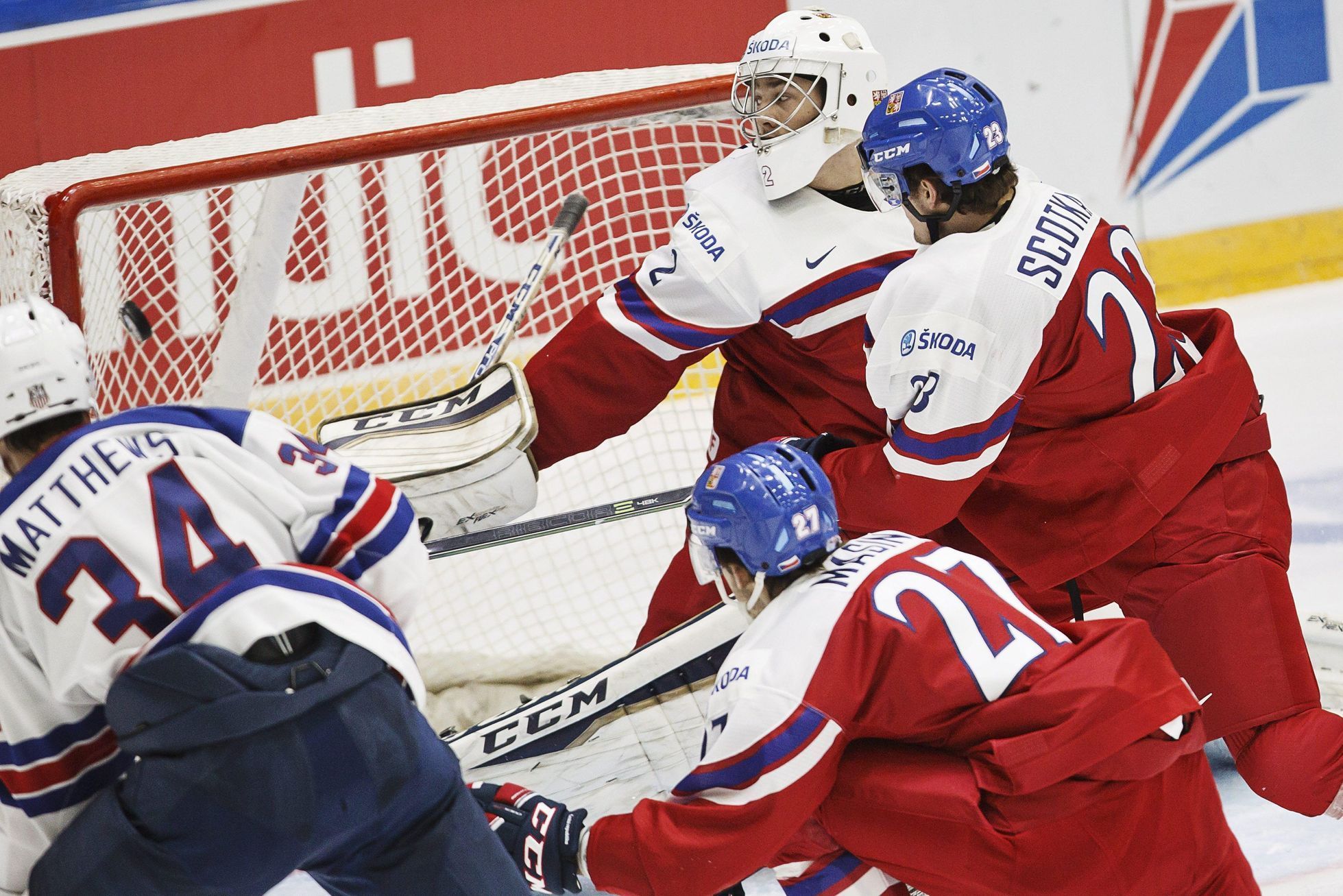 MS 20, Česko-USA: Dominik Mašín, Jan Ščotka a Aleš Stezka - Auston Matthews