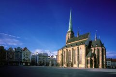 Zvony českých kostelů se v úterý rozezní na památku kněze zabitého ve Francii islamisty