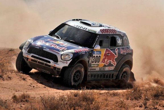 Závodní speciál Mini loňského vítěze Násira al-Attíji na Dakaru 2016.