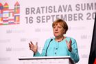 Shodli jsme se, že nelegální migraci do EU musíme zastavit, oznámila v Bratislavě Merkelová