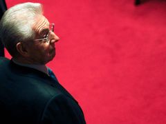Monti chce zůstat v úřadě do voleb naplánovaných na  příští rok.
