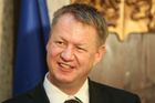 Sobotkův ministr odkryl příjmy, bral přes 100 tisíc