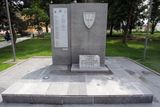 Do Městských sadů se vrátil pomník 97. pěší divize armády USA, osvoboditelky Chebu.